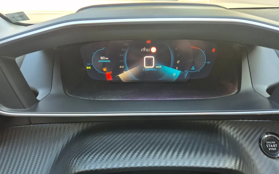 Peugeot 208 Blue Hdi 100cv Stop&Start 5P Allure — foto 21 di 21