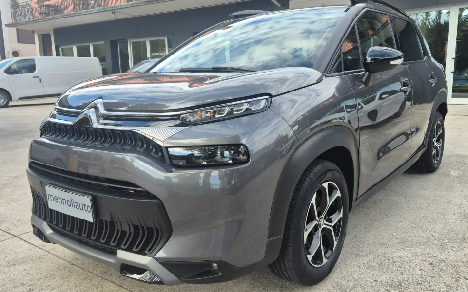 Citroen C3 Aircross Pure Tech S&S Shine — foto 2 di 19