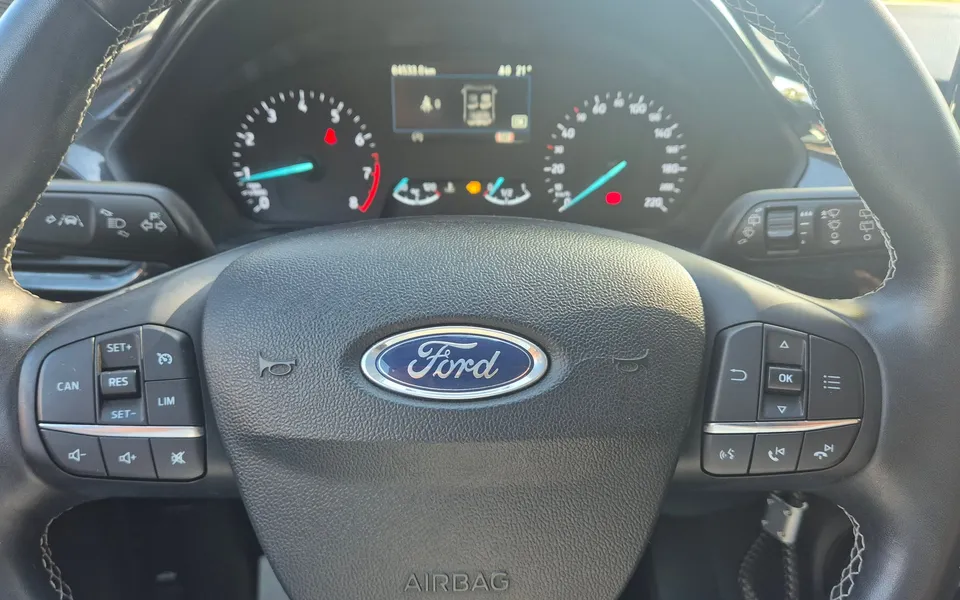 Ford Puma EcoBoost Hybrid 125 cv S&S Titanium — foto 17 di 19
