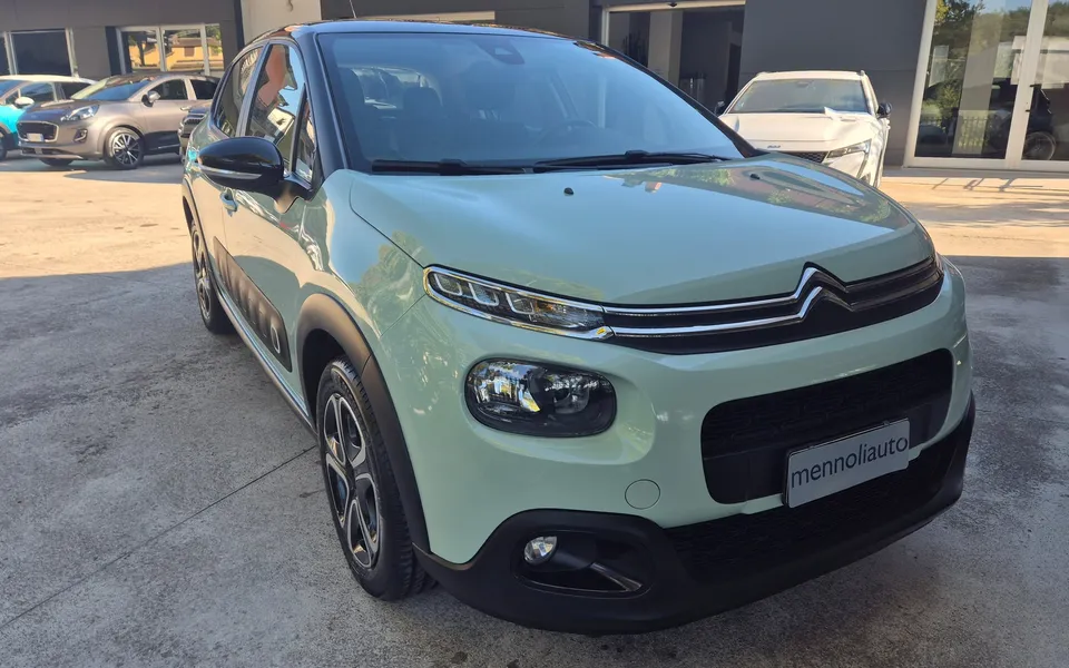 Citroen C3 Pure Tech S&S 83 S&S Shine — foto 3 di 14