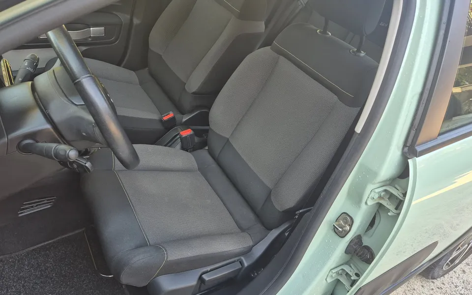 Citroen C3 Pure Tech S&S 83 S&S Shine — foto 8 di 14