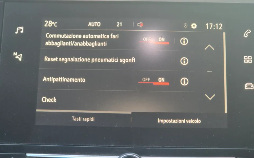 Opel Corsa 1.2 Elegance — foto 19 di 19