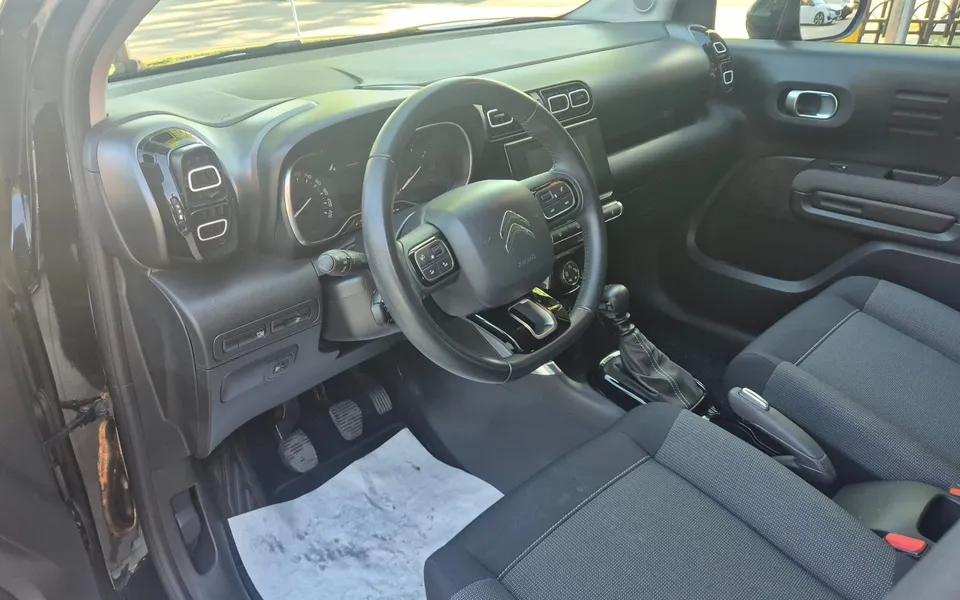 Citroën C3 Aircross BlueHdi 110 S&S Shine — foto 9 di 22