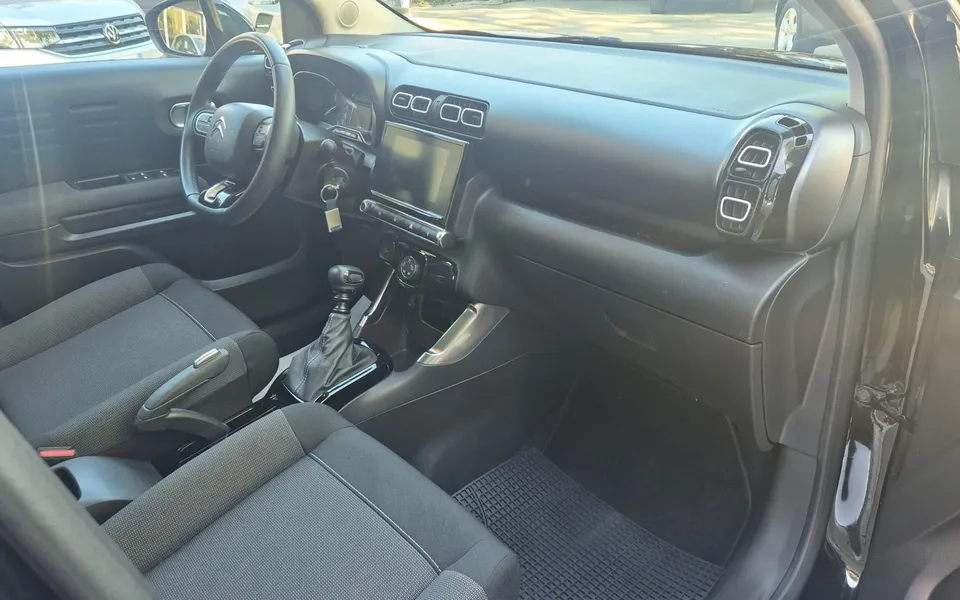 Citroën C3 Aircross BlueHdi 110 S&S Shine — foto 13 di 22