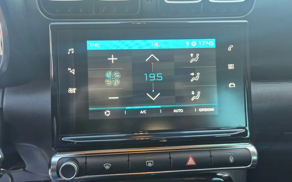 Citroën C3 Aircross BlueHdi 110 S&S Shine — foto 19 di 22