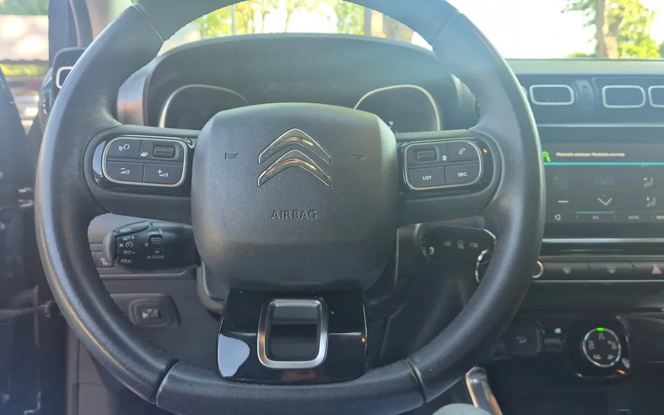 Citroën C3 Aircross BlueHdi 110 S&S Shine — foto 21 di 22