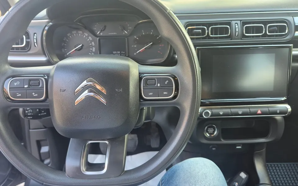 Citroën C3 Pure Tech 83cv S&S Shine — foto 16 di 20