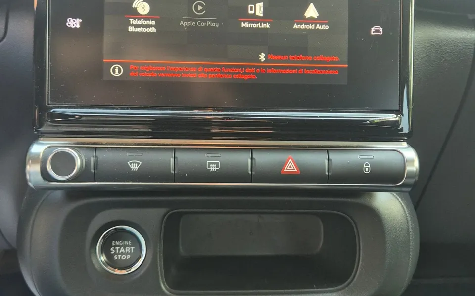 Citroën C3 Pure Tech 83cv S&S Shine — foto 18 di 20