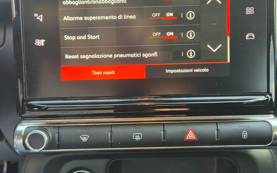 Citroën C3 Pure Tech 83cv S&S Shine — foto 19 di 20