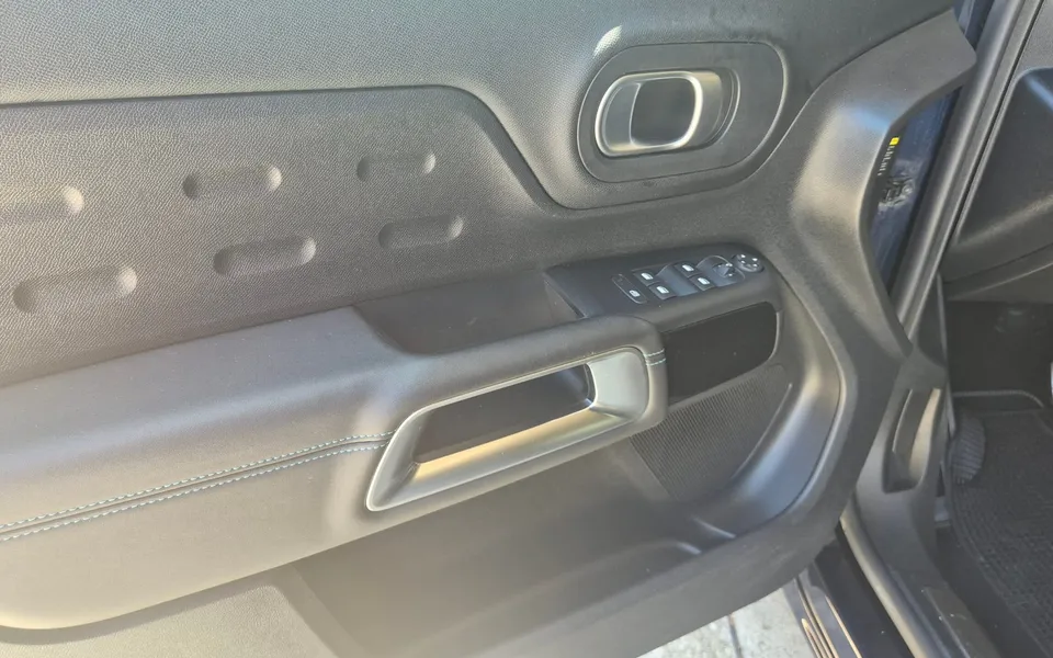 Citroën C5 Aircross BlueHdi 130 S&S EAT8 Shine — foto 9 di 22