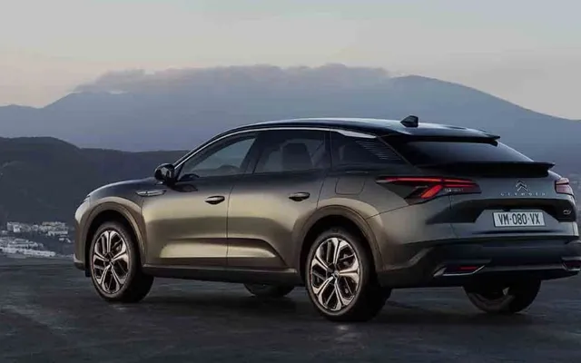 Citroën C5X — foto in concessionaria