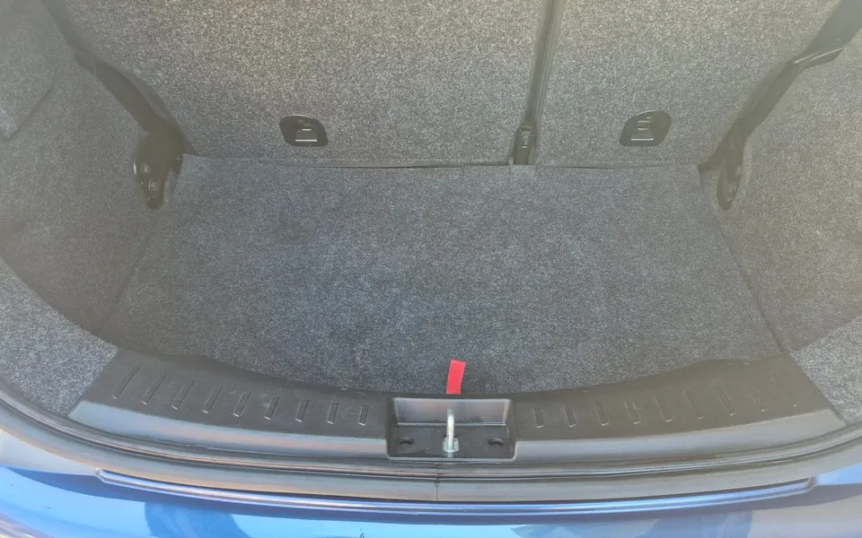 Lancia Ypsilon 1.0 FireFly 5p Hibrid Silver — foto 15 di 19