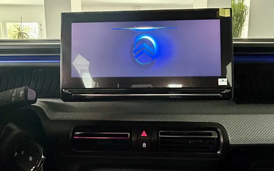 Nuova Citroën C3 Plus Turbo 100cv — foto 12 di 16