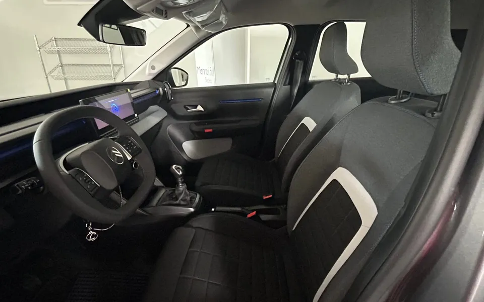 Nuova Citroën C3 Plus Turbo 100cv — foto 13 di 16