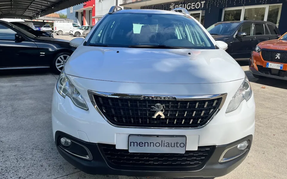 Peugeot 2008 Active 75 BlueHDi — foto 3 di 21