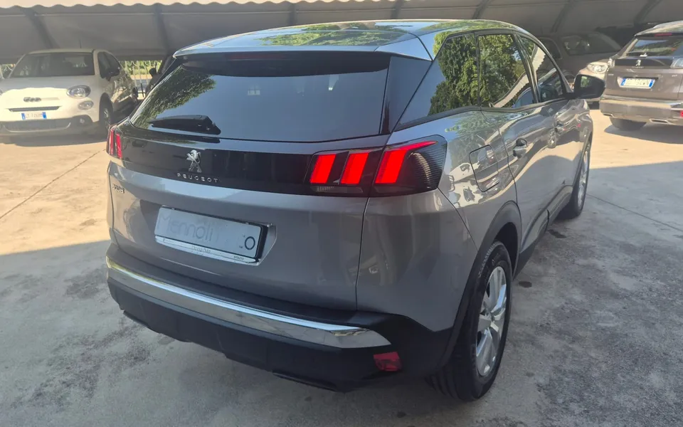 Peugeot 3008 Blue Hdi 120cv S&S Active — foto 6 di 19