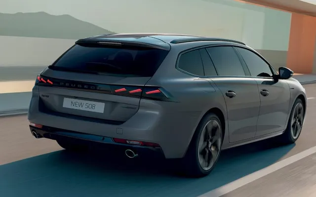 NUOVA Peugeot 508 — foto in concessionaria