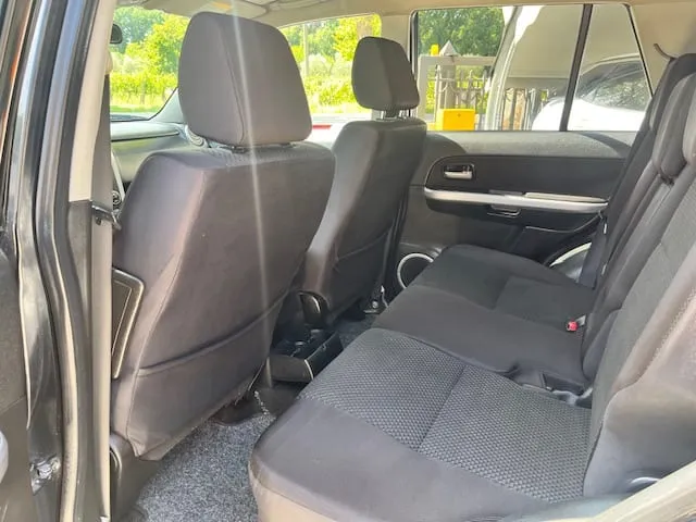 Suzuki Grand Vitara 1.9 DdiS 5p — foto 11 di 18