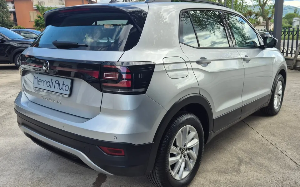 Volkswagen T-Cross 1.0 TSI Style — foto 5 di 22